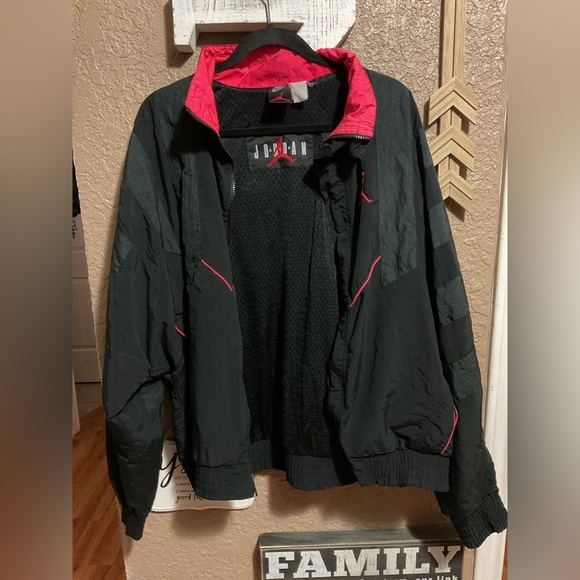 Vintage Nike Jordan Black Windbreaker Jacket Infa Red Stripes 90’s Jacket SZ XL - Picture 1 of 5